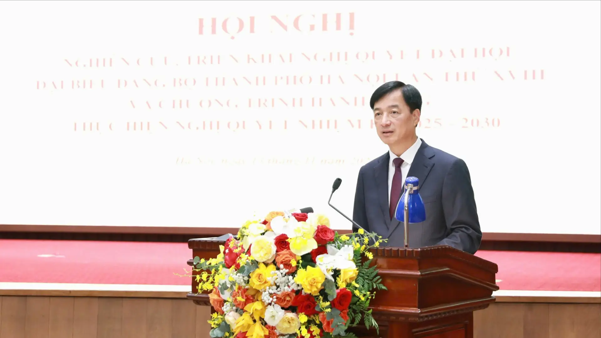 Đưa Nghị quyết Đại hội Đảng bộ Thành phố đi vào cuộc sống